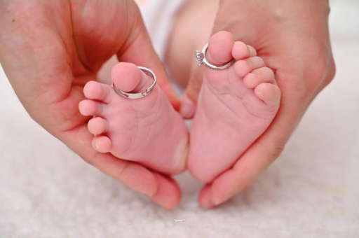 句容宝宝肚脐凸起怎么回事 句容宝宝肚脐凸起怎么回事